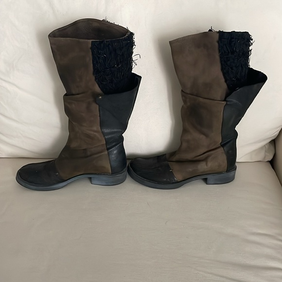 Papucei Boots - Picture 3 of 10